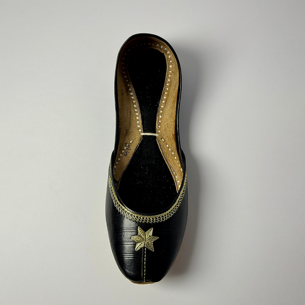 Sitara Black