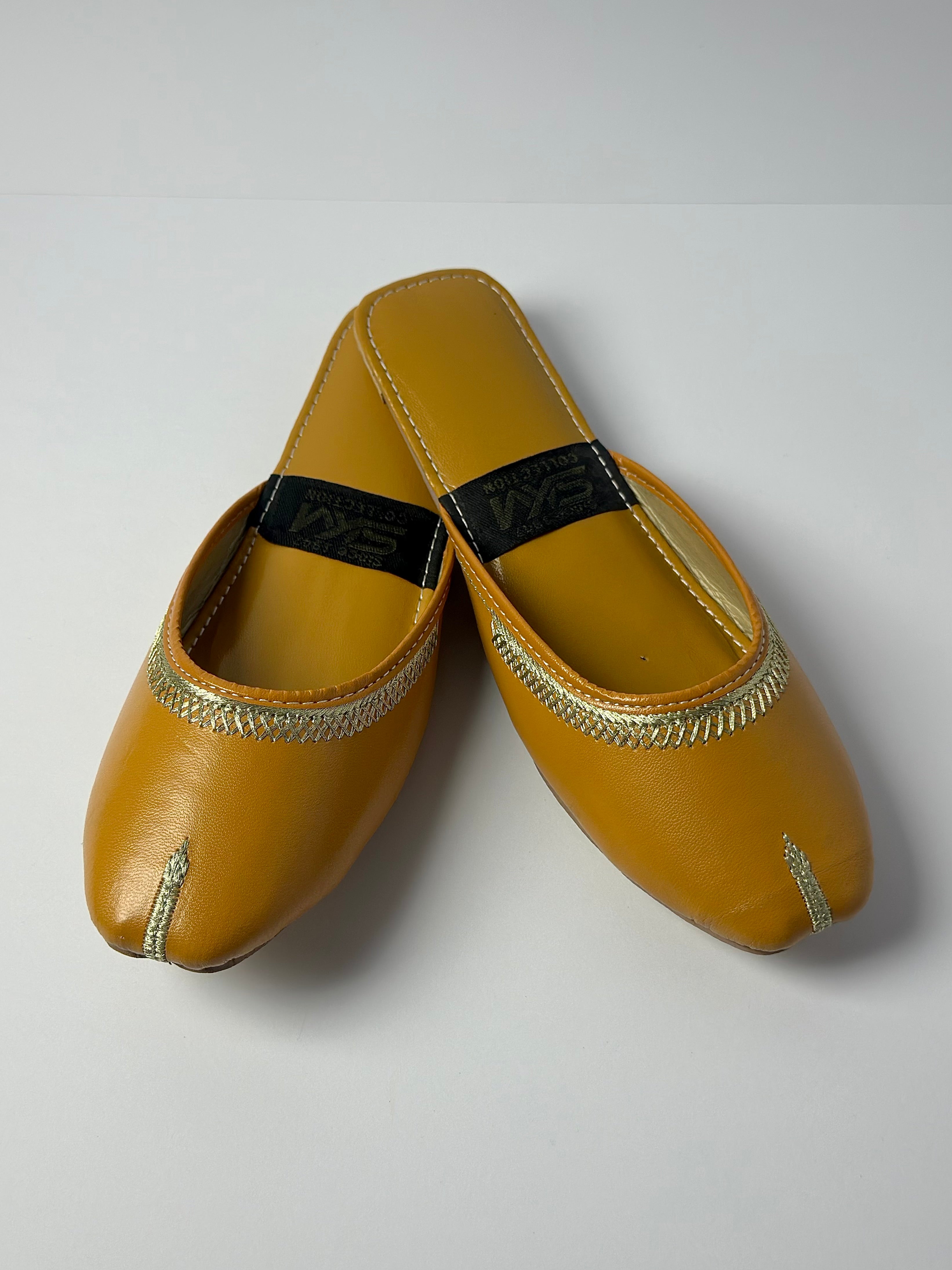 Mahira(Gold)