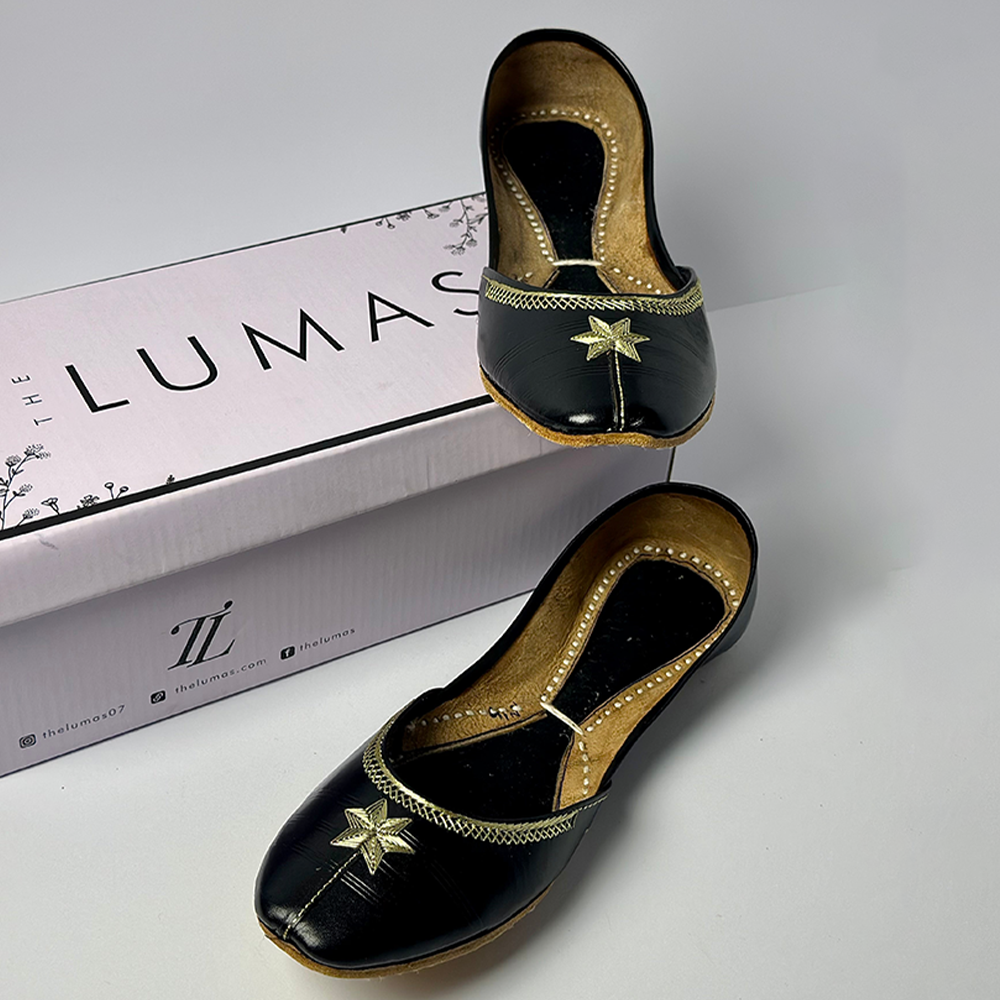 Sitara Black